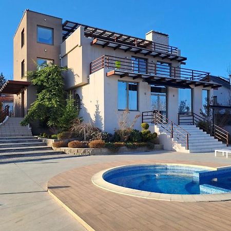 Villa Sunny Side Apartment Skopje Dolno Solnje Экстерьер фото